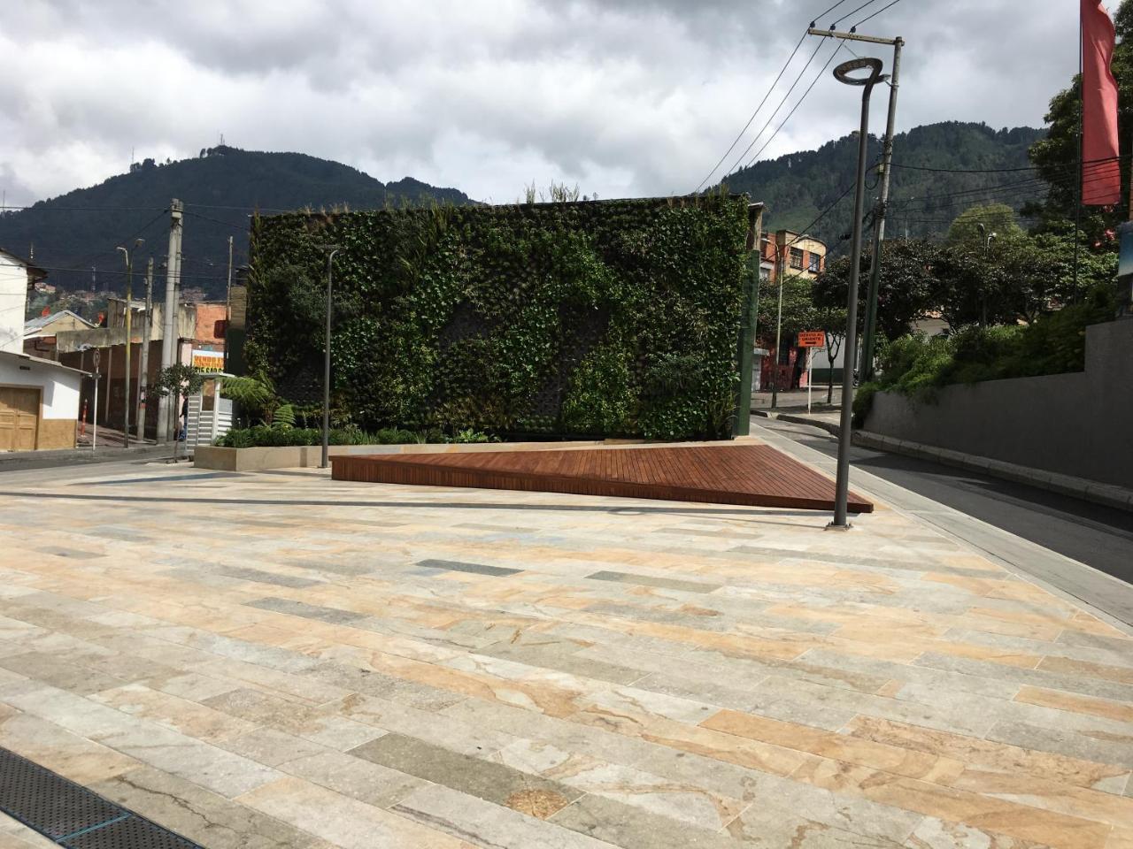 Enjoy In Bogota Hotel Exterior photo